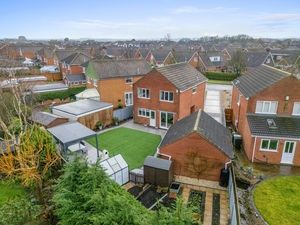 Photo 9- click for photo gallery